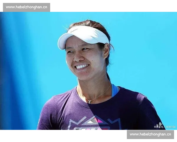 李娜勇夺网球大满贯冠军成就中国网球历史新篇章